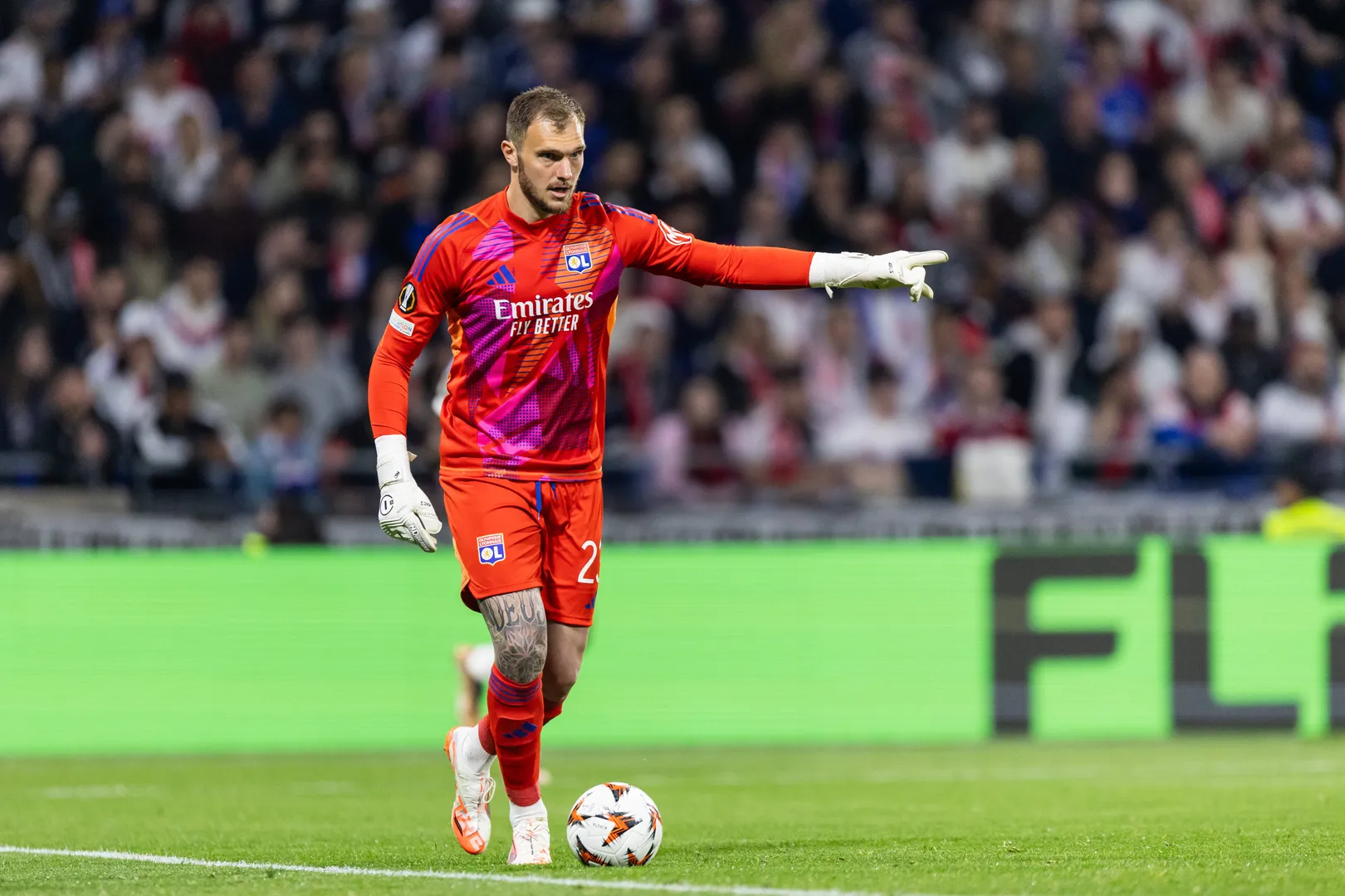 Lucas Perri foi um dos destaques do Lyon na &uacute;ltima temporada (Foto: Imago)