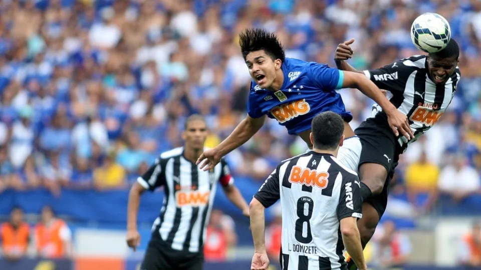 Uma noite inesquec&iacute;vel garantiu o maior Atl&eacute;tico x Cruzeiro da hist&oacute;ria