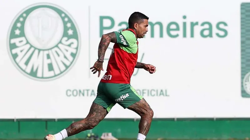 Dudu, durante treino do Palmeiras na Academia de Futebol