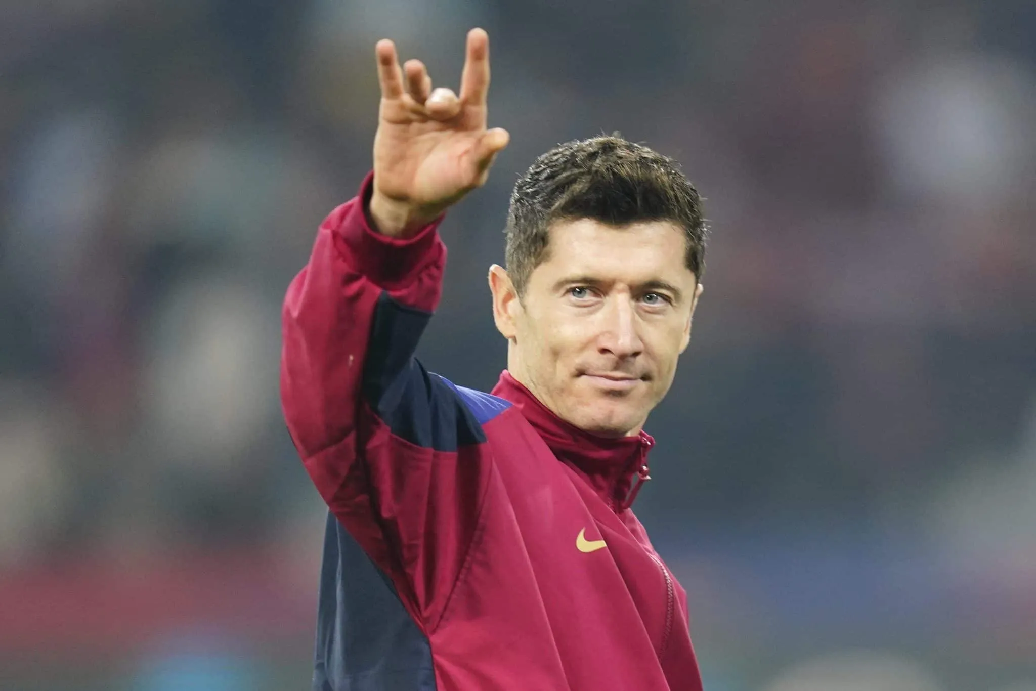 &lsquo;Entendo perfeitamente&rsquo;: Lewandowski comenta sa&iacute;da de Xavi do Barcelona