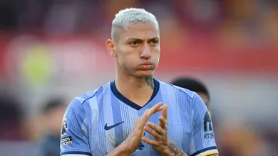 Em m&aacute; fase no Tottenham, Richarlison pode viver d&eacute;j&agrave; vu em mercado da Premier League