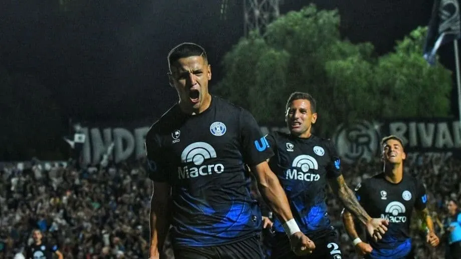 Alex Arce Independiente Rivadavia
