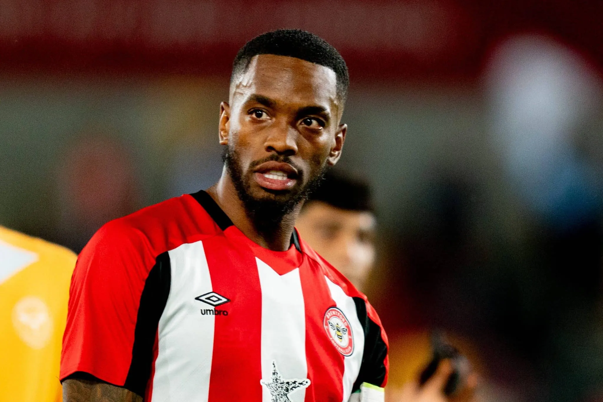 Treinador &lsquo;escanteia&rsquo; alvo de Chelsea, Arsenal e United na reta final da janela