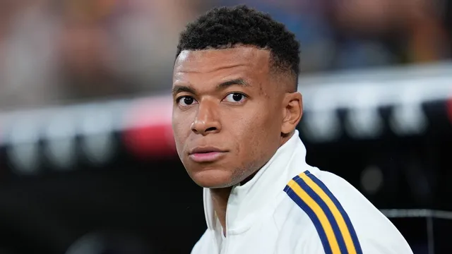 Real Madrid: Fala de Arbeloa repercute em poss&iacute;vel indireta a Mbapp&eacute;