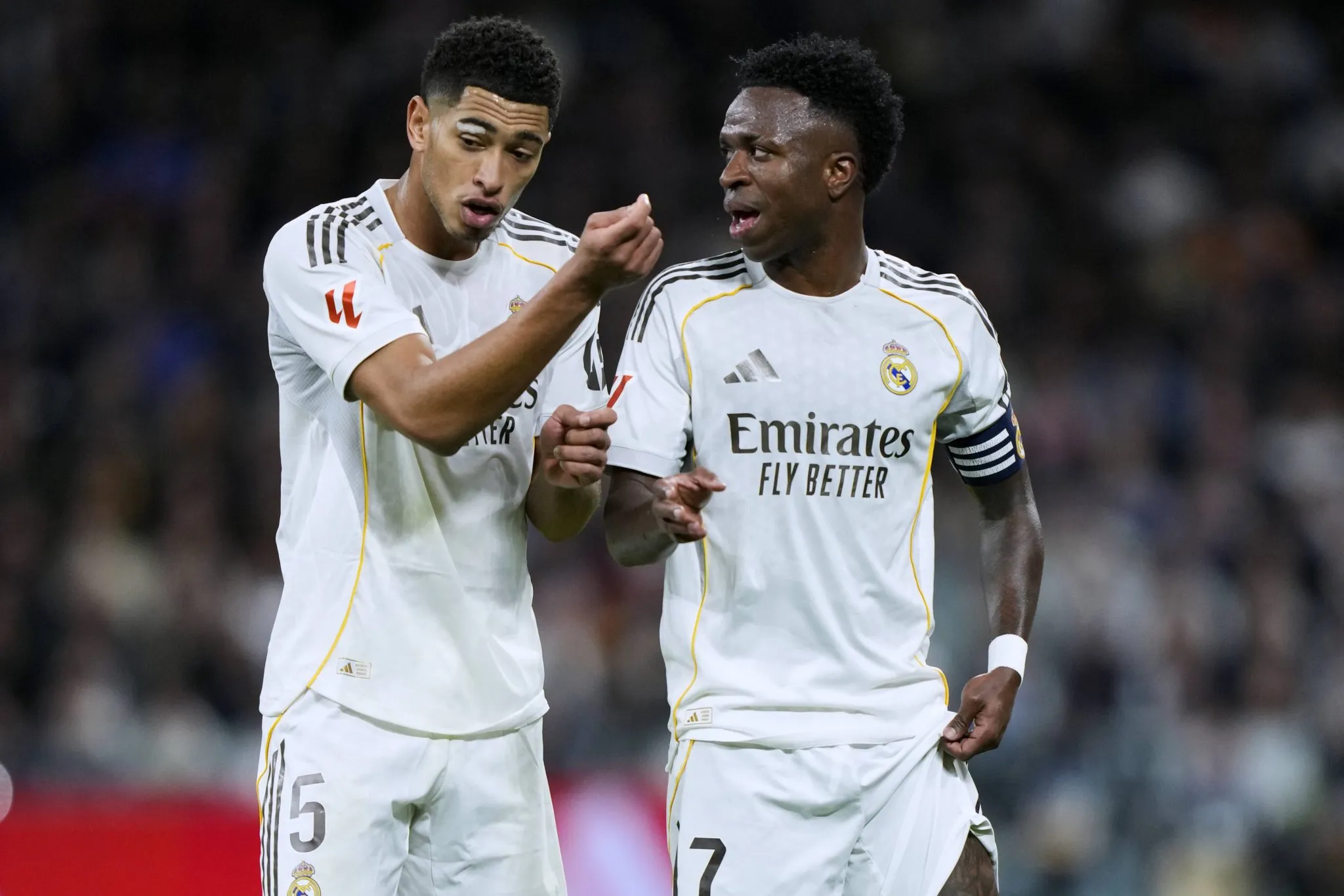 &lsquo;Ele se tornou um problema, n&atilde;o entendo a insist&ecirc;ncia do Real Madrid em renovar&rsquo;