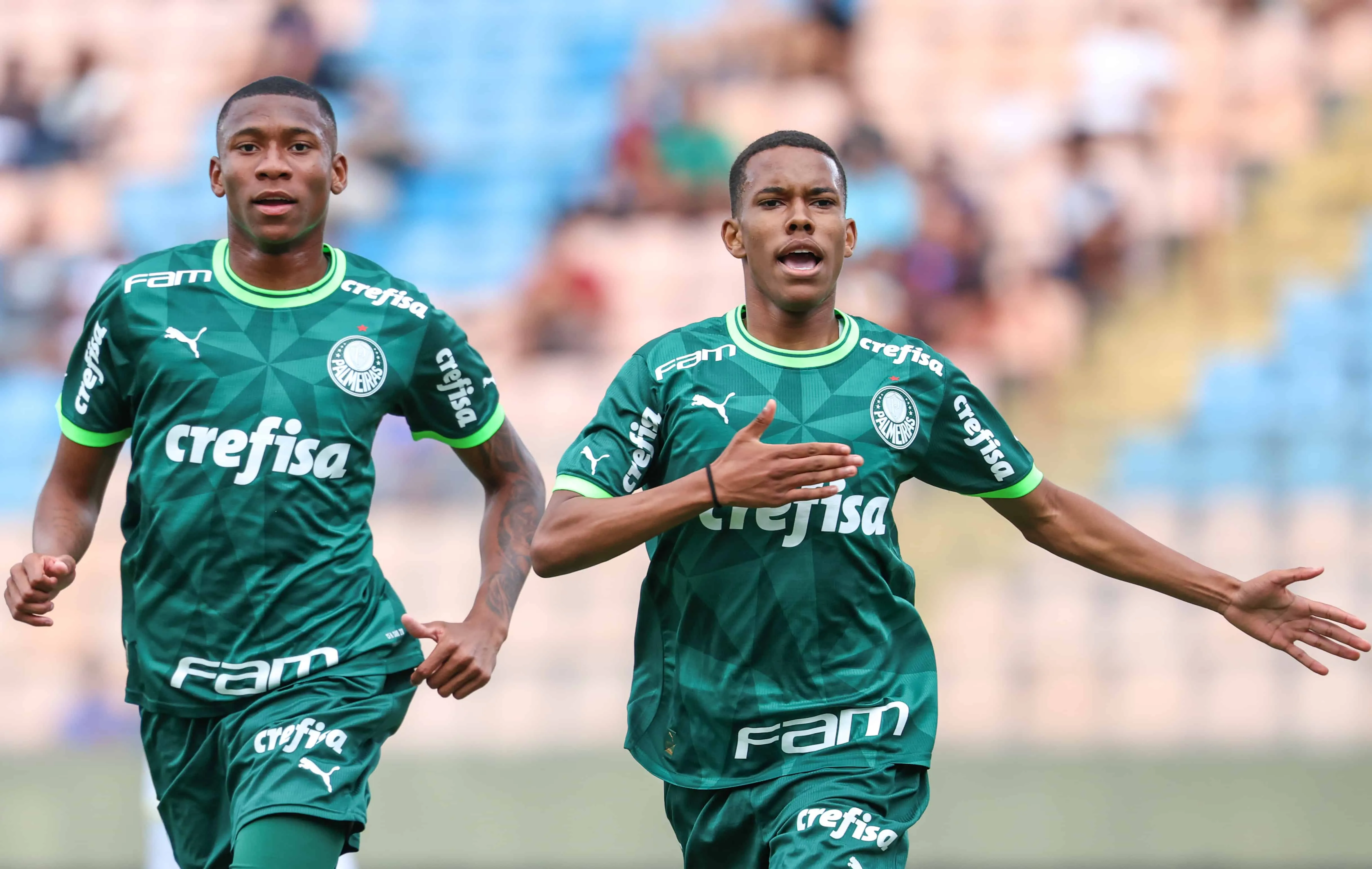 Atual bicampe&atilde;o, Palmeiras goleia sem fazer for&ccedil;a e tem show de Estev&atilde;o em estreia na Copinha