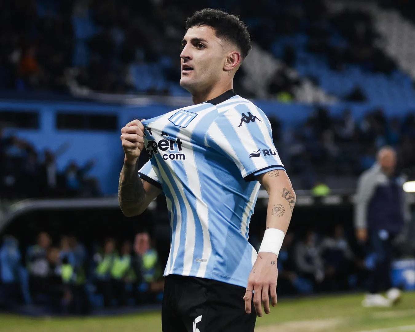 Foto: (Imago) - Gast&oacute;n Martirena, do Racing