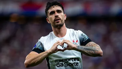 Coronado n&atilde;o se acostuma com banco no Corinthians e manda recado para Ram&oacute;n D&iacute;az
