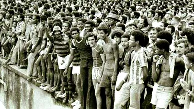 Futebol sempre foi coisa para pobre no Brasil, at&eacute; decidirem que n&atilde;o seria mais