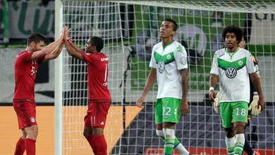 Douglas Costa fez um gola&ccedil;o e o Bayern segue atropelando quem vem pela frente na Alemanha