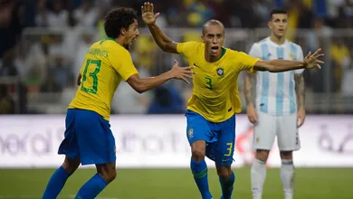 Jogo da Sele&ccedil;&atilde;o foi como um filme de sess&atilde;o da tarde na TV aberta, com vit&oacute;ria contra Argentina no final