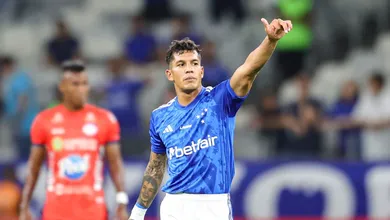 Em crise e sem goleiro titular, Cruzeiro estreia no Brasileir&atilde;o contra Botafogo