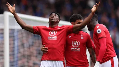 Chelsea deu sinal de vida, mas Nottingham Forest &eacute; quem comemora o empate