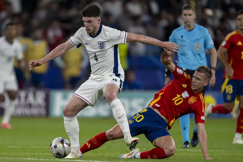 Barcelona ter&aacute; de ajustar or&ccedil;amento para registrar Dani Olmo