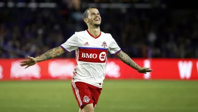 Giovinco segue brilhando: gola&ccedil;o de falta definiu vit&oacute;ria do Toronto sobre Orlando