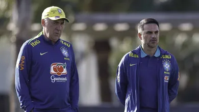 Entenda o que surpreendeu Ancelotti em seu primeiro treino no comando da Sele&ccedil;&atilde;o