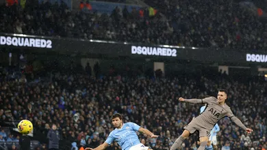 City &eacute; melhor que Tottenham, mas Angeball garante empate por 3 a 3 com pol&ecirc;mica de arbitragem no fim