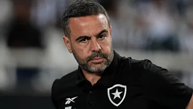 Poupar ou n&atilde;o poupar? De olho na Libertadores, Botafogo vive dilema contra o Juventude