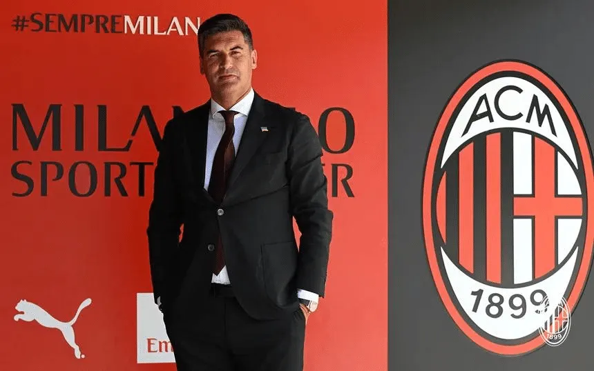 Novo t&eacute;cnico do Milan &lsquo;copia&rsquo; Mourinho e aposta em lonas no CT por motivo inusitado