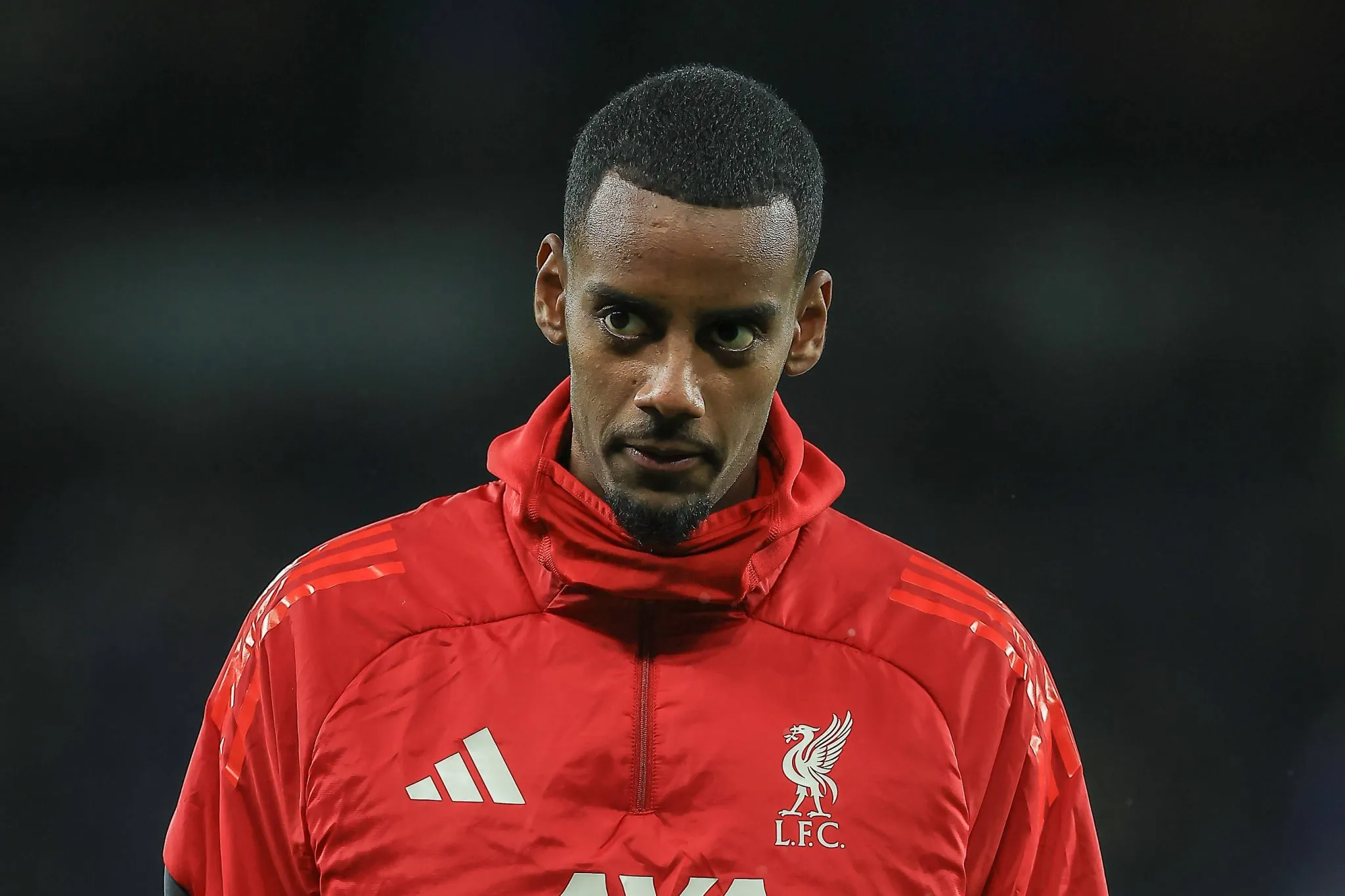 &lsquo;Imprudente&rsquo;: Slot critica zagueiro do Tottenham por lesionar refor&ccedil;o mais caro do Liverpool