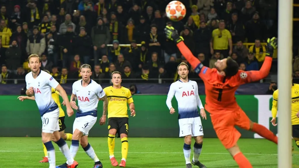 As escassas chances do Dortmund terminaram nas m&atilde;os de Lloris e nos p&eacute;s de Kane