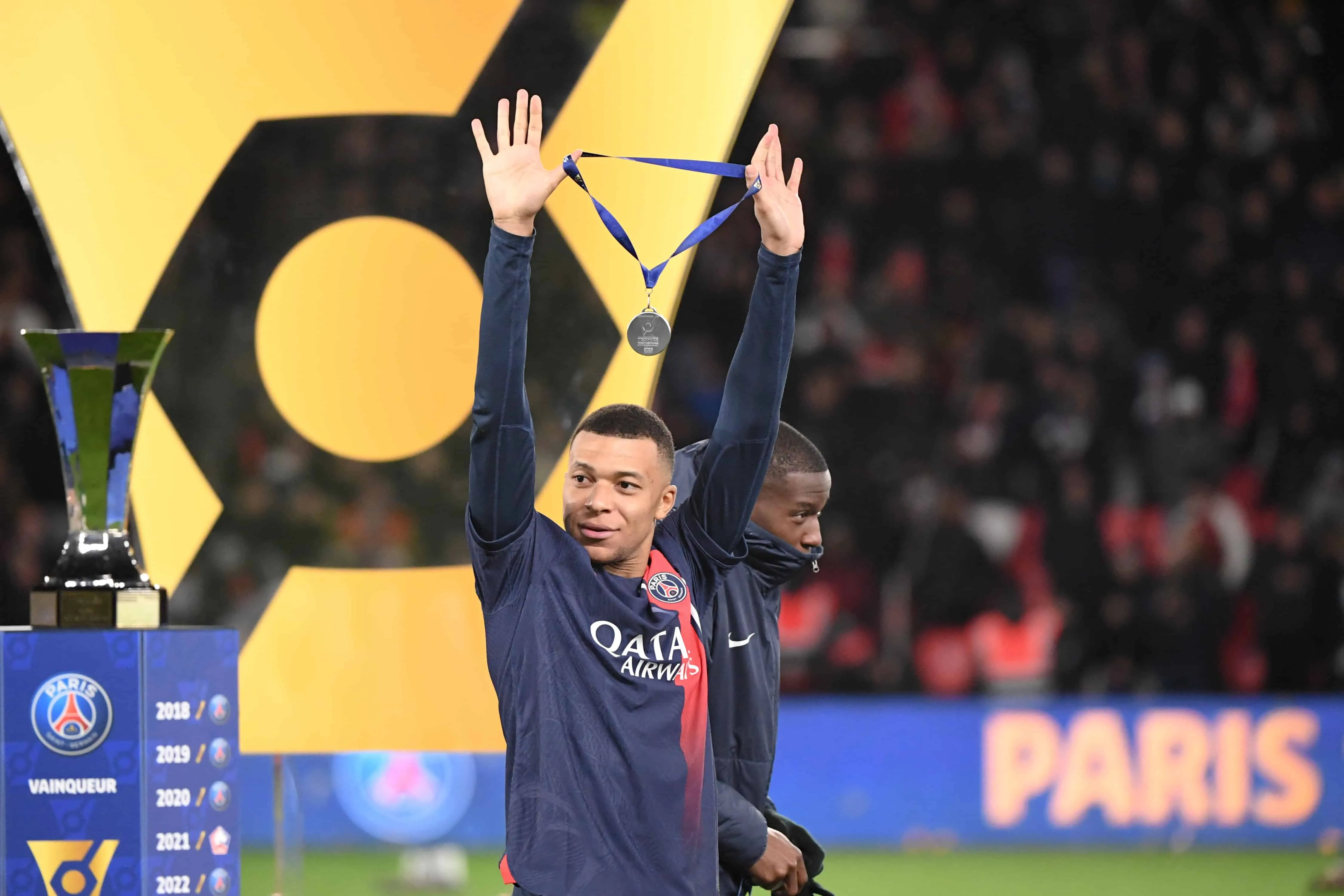 Novela Mbappe ganha novo cap&iacute;tulo: Jogador teria rejeitado o Real Madrid e passa a olhar para a Premier League