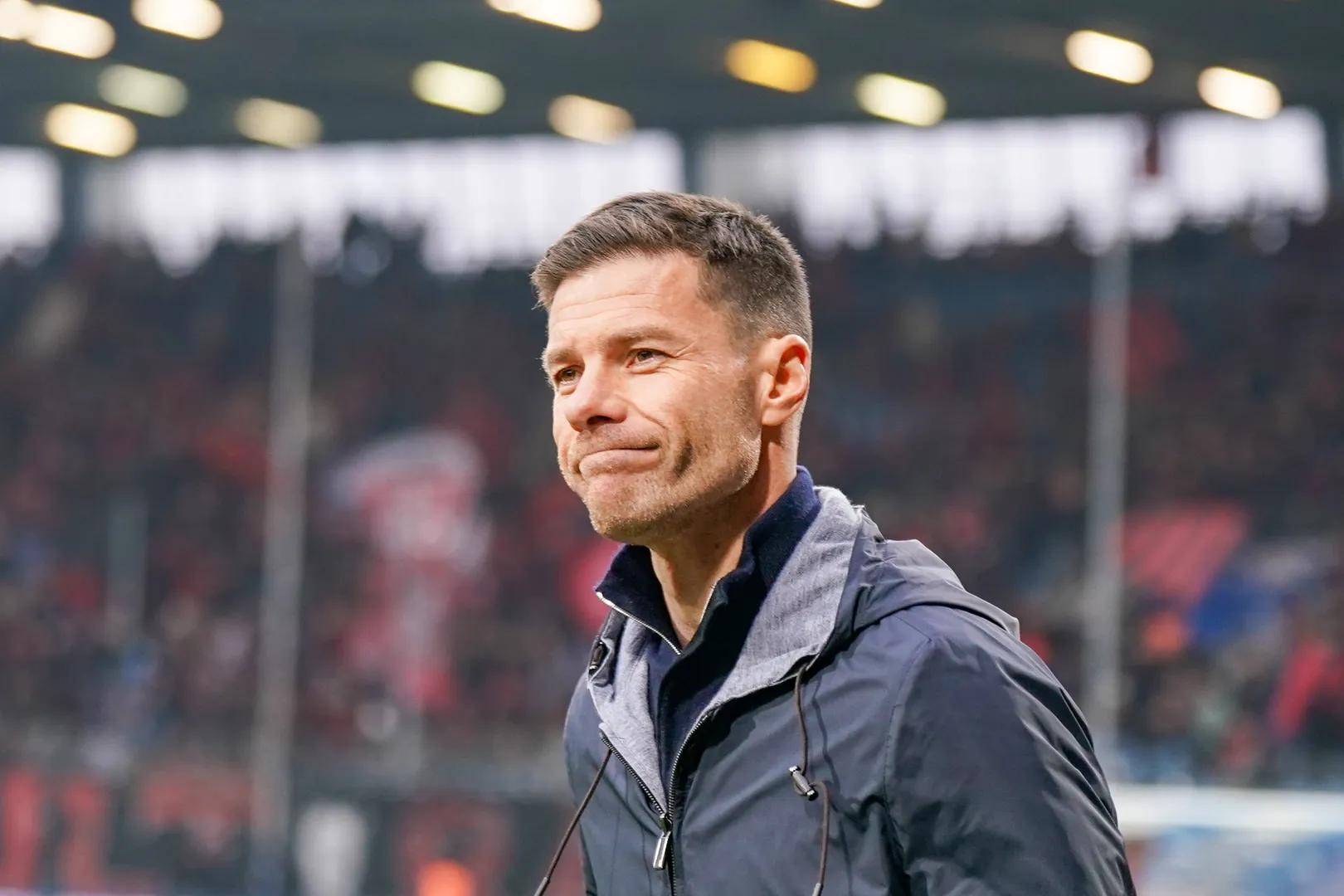 Foto: (Imago) - Xabi Alonso, t&eacute;cnico do Bayer Leverkusen, &eacute; especulado no Real Madrid