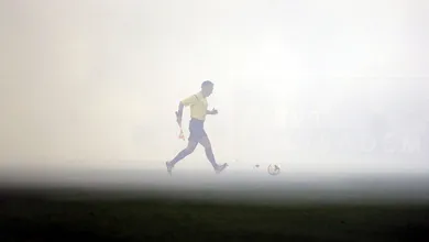 Cl&aacute;ssico s&eacute;rvio entre Partizan e Estrela Vermelha tem fuma&ccedil;a e manifesta&ccedil;&atilde;o por Kosovo