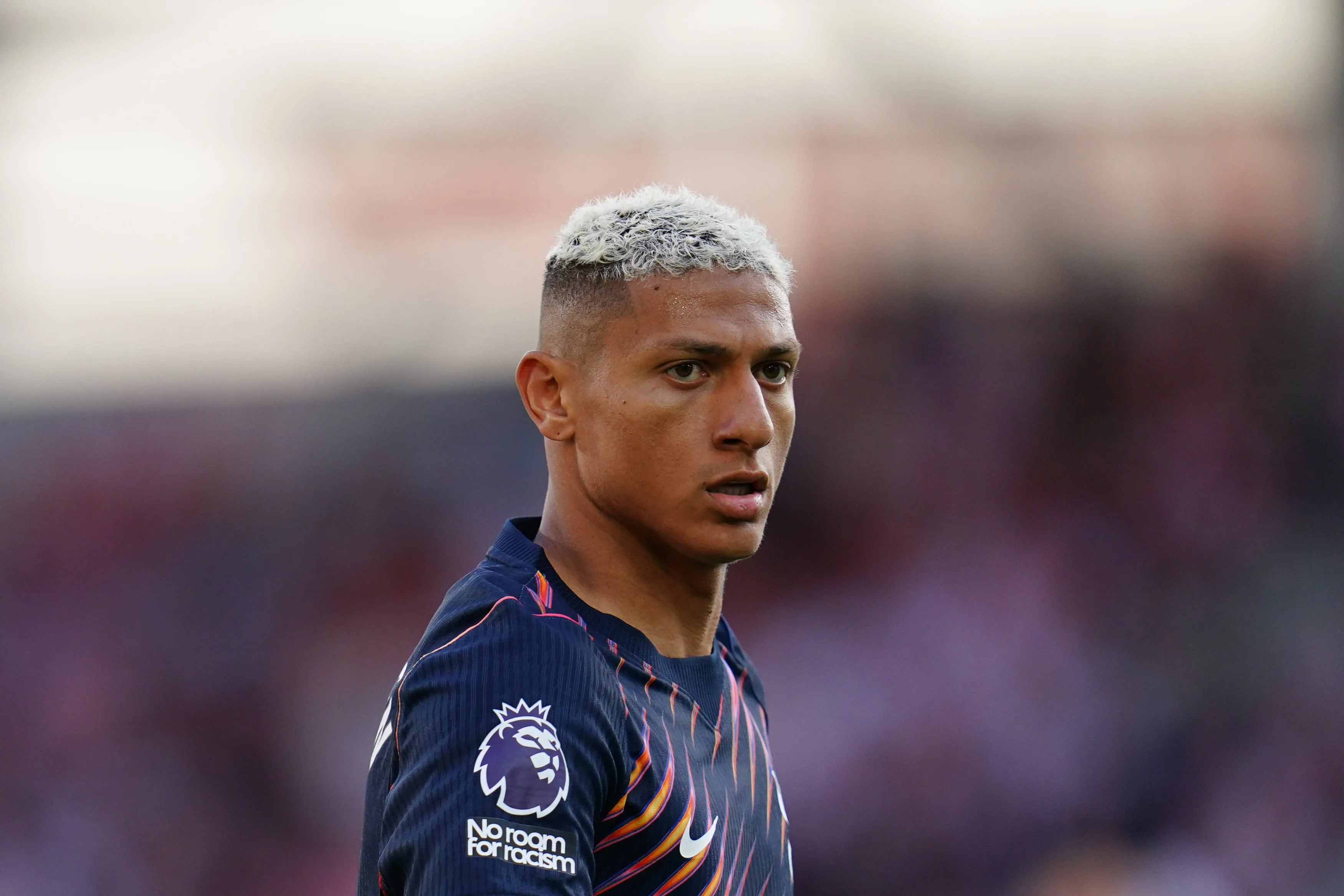 Richarlison em campo pelo Tottenham na Premier League