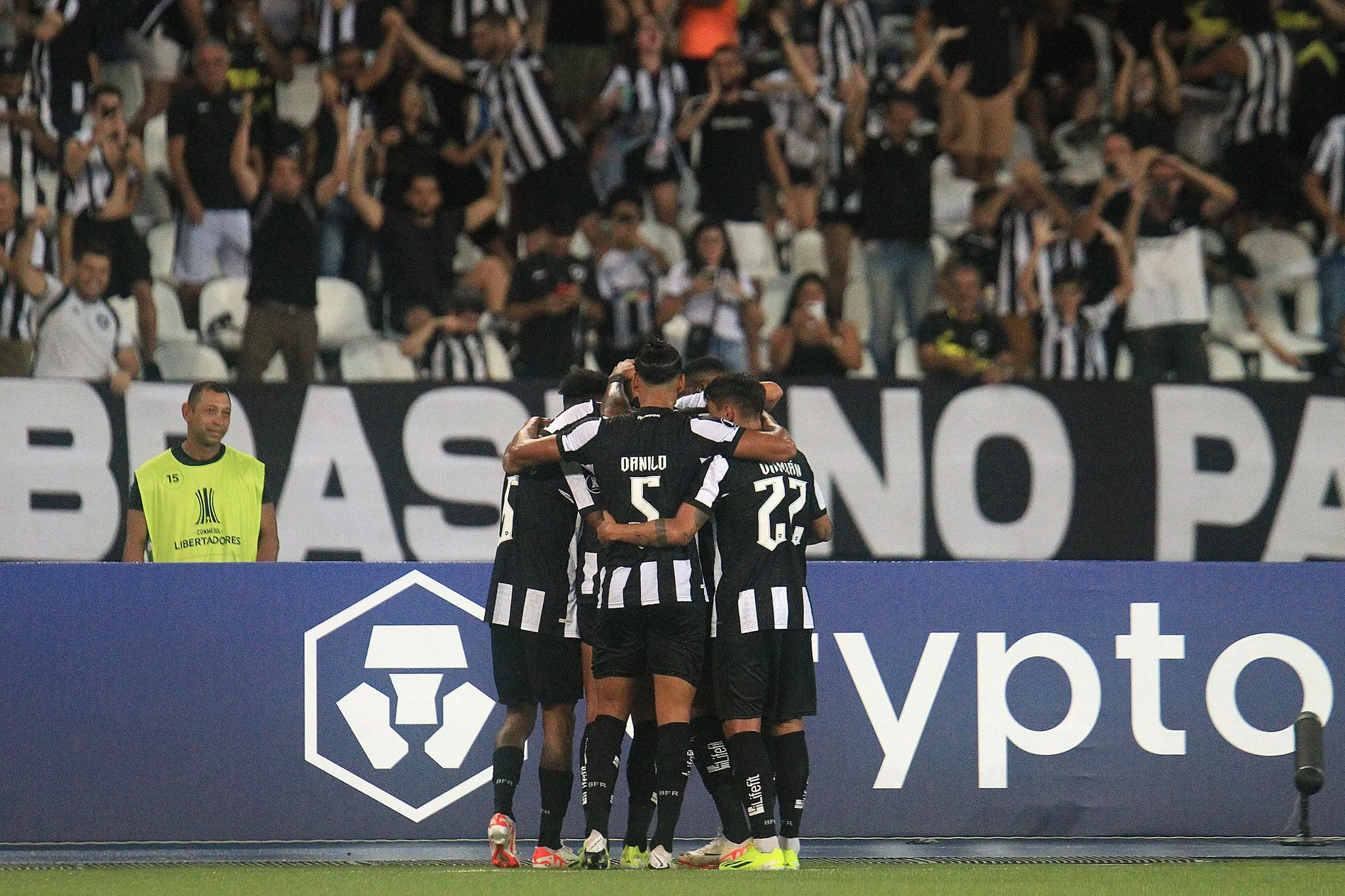Feliz 2024? Botafogo quer fazer da goleada sobre o Aurora a &lsquo;virada de chave&rsquo; para esquecer 2023