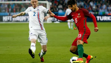 Barcelona contrata Andr&eacute; Gomes e agora tem op&ccedil;&atilde;o de sobra no meio-campo