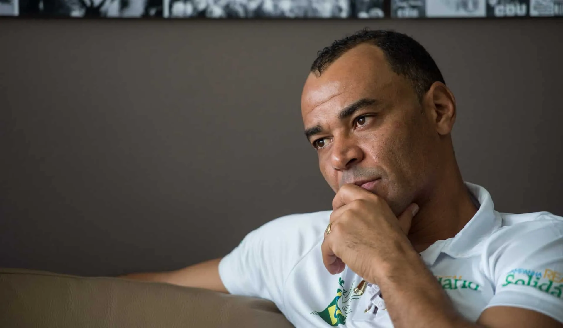Cafu aposta em t&iacute;tulo do Liverpool e final da Champions com muitos gols