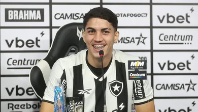 Entre ficar com Neymar e ir para o Botafogo, Jair explica sua sa&iacute;da do Santos