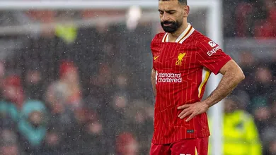 Salah rebate &iacute;dolo do Liverpool por opini&atilde;o pol&ecirc;mica sobre renova&ccedil;&atilde;o: &lsquo;Obcecado&rsquo;