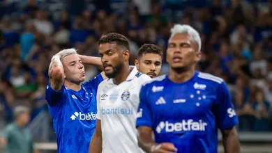 Empate amargo refor&ccedil;a fim de temporada melanc&oacute;lico de Cruzeiro e Gr&ecirc;mio