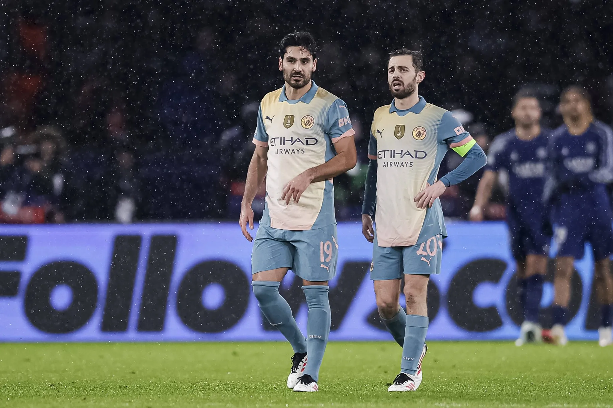 G&uuml;ndogan e Bernardo Silva pelo Manchester City (Foto: Imago/justpictures.ch)