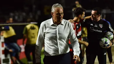 Tite se frustra com atua&ccedil;&atilde;o do Flamengo, mas quer otimismo em volta por cima para 2024