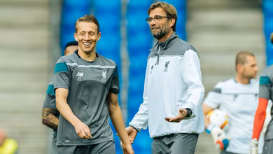 Como Klopp convenceu brasileiro a recusar proposta milion&aacute;ria para ficar no Liverpool