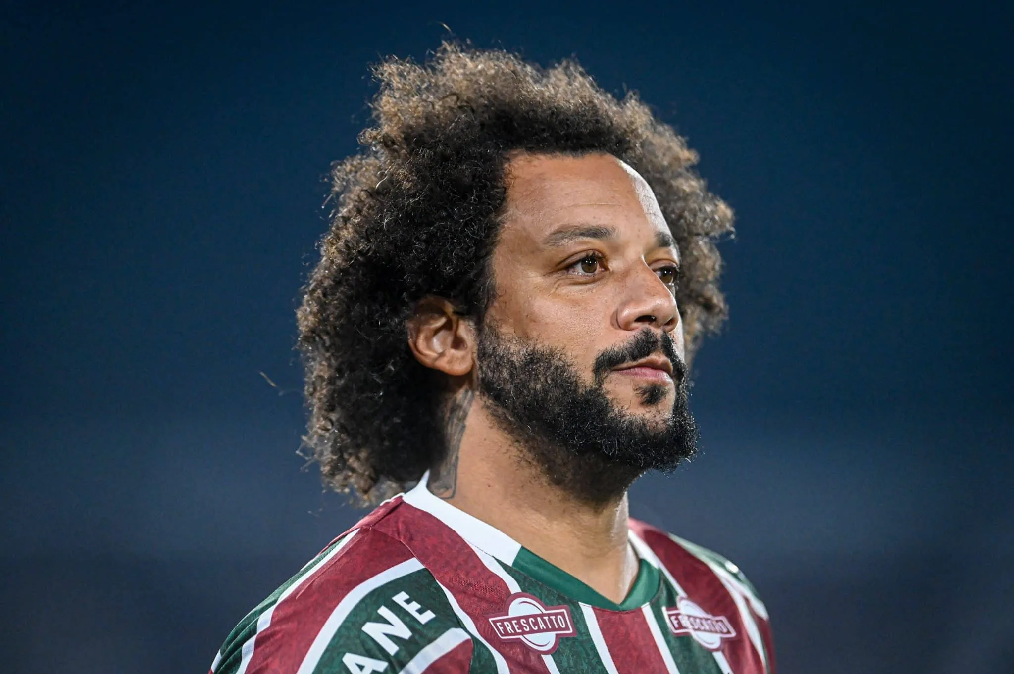 Barcelona perde posto em corrida por &lsquo;novo Marcelo&rsquo; e v&ecirc; Santos flertar com outro gigante
