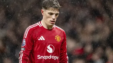 Chelsea se acerta com Garnacho, negocia valor com United e pode ter sexto atacante da janela