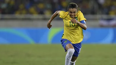 Dante n&atilde;o conhecia muito bem os alem&atilde;es? Marta mostrou que conhece bastante as suecas