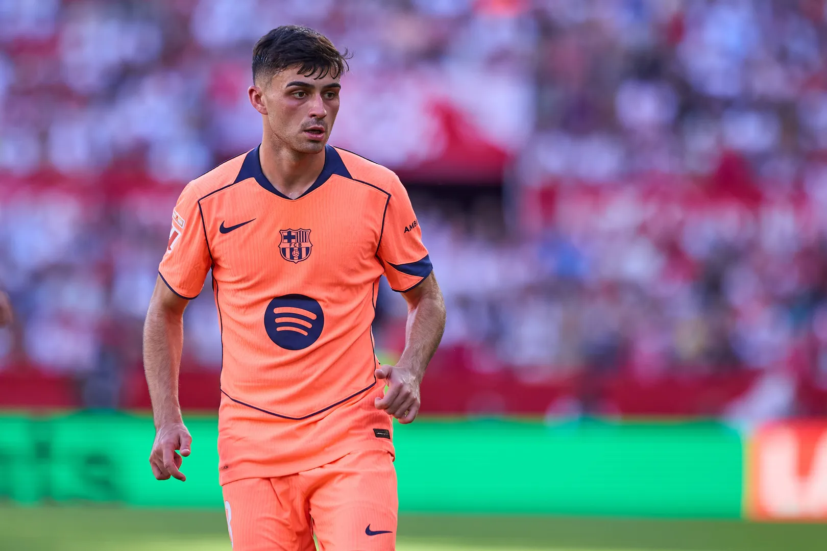 Pedri em a&ccedil;&atilde;o pelo Barcelona