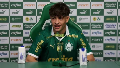 Caro e encostado no Palmeiras, Giay escancara pouca habilidade de Abel para contratar