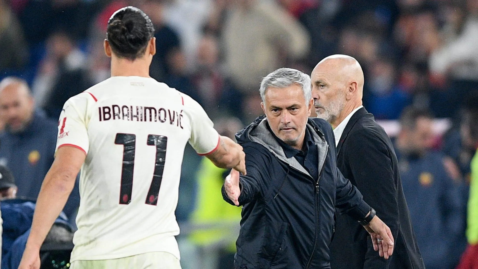 &lsquo;Deveria dizer &agrave; tua m&atilde;e que n&atilde;o merece&rsquo;, Ibrahimovic recorda bronca de Mourinho que virou combust&iacute;vel