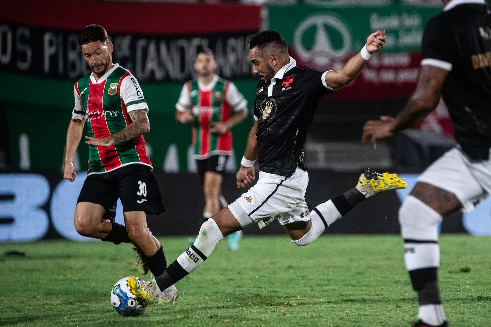 Ainda sem tantas contrata&ccedil;&otilde;es, Payet em boa forma &eacute; o melhor refor&ccedil;o do Vasco para 2024