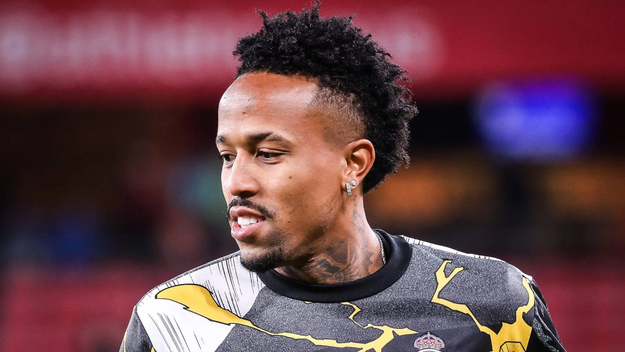 &lsquo;Quando &Eacute;der Milit&atilde;o est&aacute; em forma, ele &eacute; o melhor zagueiro do mundo&rsquo;