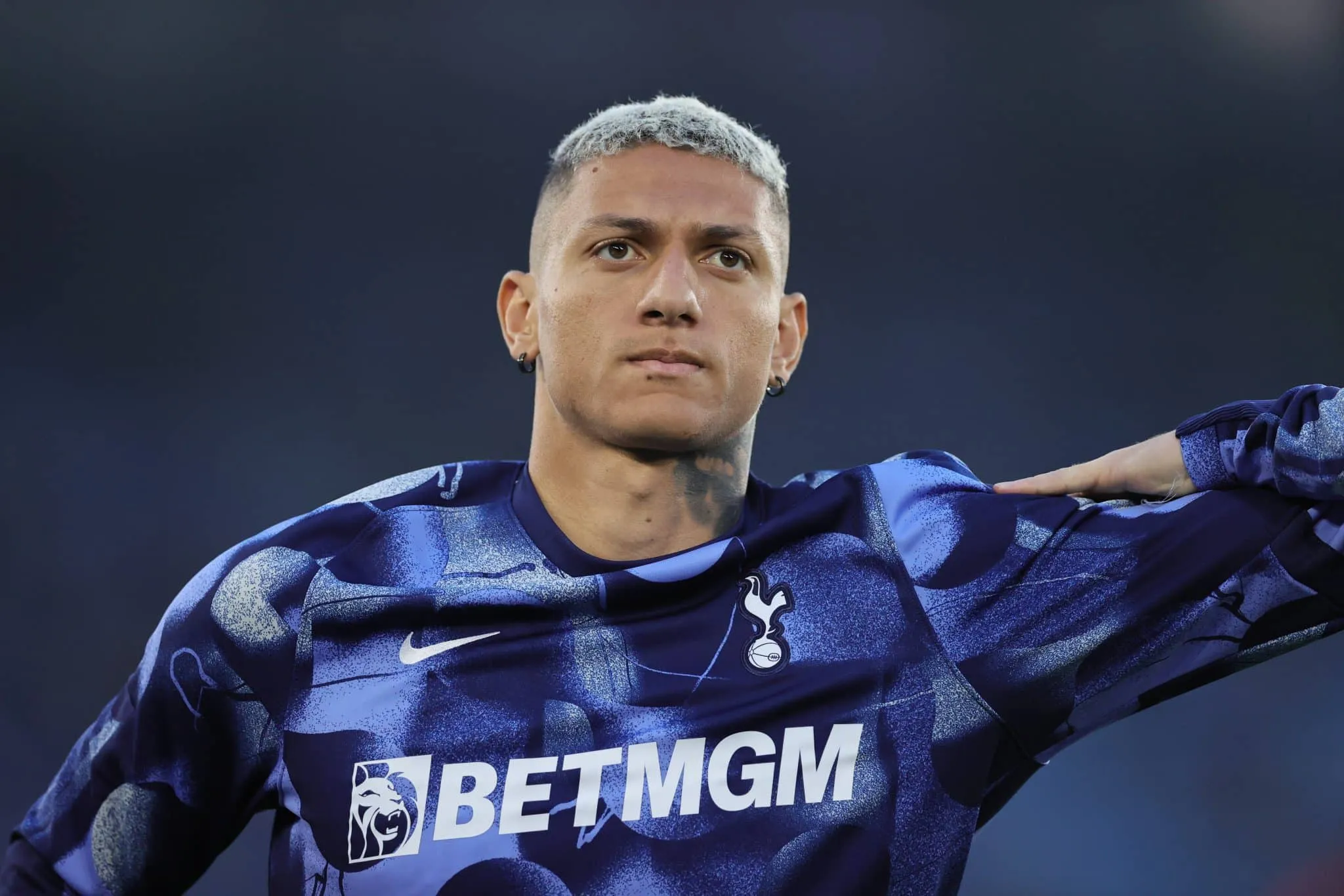 Tottenham quer contratar novo centroavante &mdash; e isso n&atilde;o &eacute; bom para Richarlison