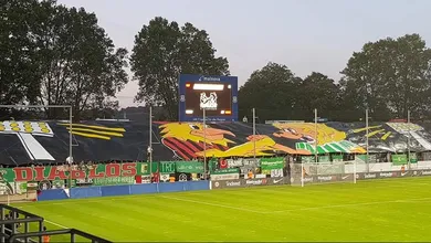 A bonita rela&ccedil;&atilde;o entre Eintracht Frankfurt e Chemie Leipzig, um dos clubes tradicionais da cidade que se contrap&otilde;e ao RB Leipzig