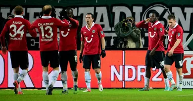 Leverkusen perde e Bayern abre 11 pontos na lideran&ccedil;a