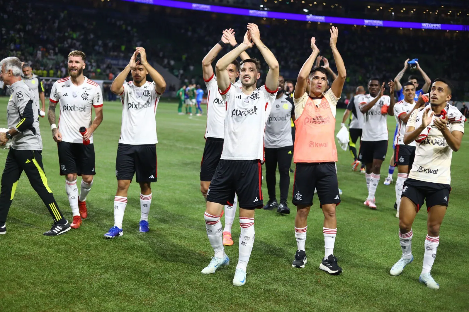Classifica&ccedil;&atilde;o do tamanho do sufoco: Flamengo sai do seu estilo para eliminar o Palmeiras